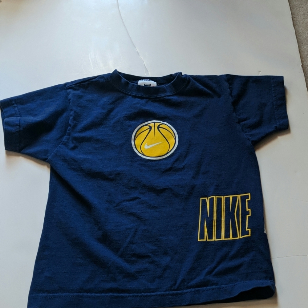 Boys Nike Tshirt